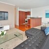 Отель QV Stylish One Bedroom at Princes Wharf - 821, фото 6