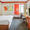 Отель La Quinta Inn & Suites by Wyndham Miami Cutler Bay, фото 2