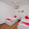 Отель Oyo 30452 Transit Express Science City, фото 4