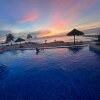 Отель Cozumel Beach House Jasianna Jaxen Luxury Beachfront Villa MILLION DOLLAR Ocean Front Vacation Prope, фото 29