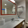 Отель Hampton Inn & Suites Southport, фото 35