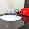 Отель ZEN Rooms Basic Kedung Sari Wonorejo, фото 9
