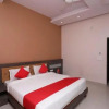 Отель OYO 19810 Golden Bagh Resort, фото 6
