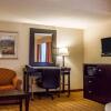 Отель Comfort Suites Edinboro, фото 20