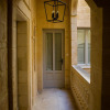 Отель Palazzino Birgu Host Family Bed and Breakfast, фото 35