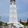 Отель RedDoorz Syariah near Jam Gadang Bukittinggi 2, фото 1