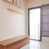 Отель Modern And Cozy Stay 1Br At Tamansari Semanggi Apartment, фото 2