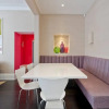 Отель Luxury Kensington Apartment, фото 16