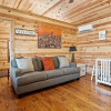 Отель Hr 3- The Little Bear 1 Bedroom Cabin by RedAwning, фото 6