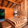 Отель La Oculta Luxe Mansion Pool & Jacuzzi, фото 18