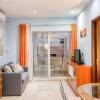 Отель Lovely, comfortable 1BR APT just off the promenade by 360 Estates, фото 11