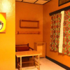 Отель Room in B&B - Amahoro Guest House - Queen Room, фото 2