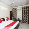 Отель OYO 22769 Rs Royal, фото 2