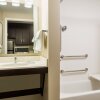 Отель TownePlace Suites Latham Albany Airport, фото 8