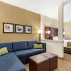 Отель Comfort Suites San Antonio Ft. Sam Houston/SAMMC Area, фото 3