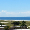 Отель Luxury Spacious Penthouse Beach View Treasure Island Pool HotTub, фото 21