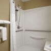 Отель Microtel Inn & Suites by Wyndham Mineral Wells/Parkersburg в Вене