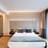 Отель Emerald Downtown Suites, фото 20