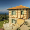 Отель Charming, Warm Vacation Home, Private Pool, Privacy and Seaview, West Lefkas, фото 16