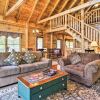 Отель Idyllic Sevierville Cabin: Deck + Smoky Mtn View!, фото 6