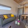 Отель Nice House With gas Fireplace Near the Beach, фото 9