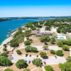 Отель Upscale 5 BR Home With Great Views on Lake Travis, фото 19