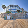 Отель Manteo Waterfront Resort Home w/ 30-ft Dock!, фото 1