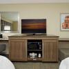 Отель Hampton Inn Madison, фото 25