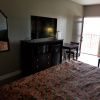 Отель Executive Inn & Suites, фото 2