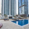 Отель HiGuests - Cloudy Apt, 10-min walk to Dubai Harbor, фото 1