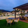 Отель Mountain Views Rooftop Pool Condo, фото 4