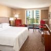 Отель Sheraton Vancouver Airport Hotel, фото 7