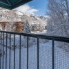 Отель Manitou Lodge 7 Hotel Room by Alpine Lodging Telluride, фото 14
