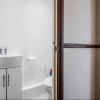 Отель Cosy 3 Bedroom Home With Wifi, Parking & Garden, фото 9