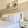 Отель Wanderlust Home Cream, Rasnov Apt for 4, Wifi and Free Parking, фото 3