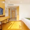 Отель GreenTree Inn Jiaxin Puyuan Kaixuan Road, фото 2