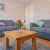 Отель East View a Stunning Home From Home in St Helens Sleeps 6, фото 1