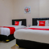 Отель OYO 1293 Dei Residence Arjosari, фото 6