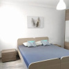 Отель F9-1 Double room with private bathroom in shared Flat, фото 3
