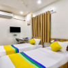 Отель Treebo Trip Shri Guru Service Apartment, фото 15