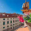 Отель MAIN CENTRAL SQUARE guest house, фото 1
