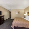 Отель Comfort Suites Vacaville-Napa Valley Area, фото 46