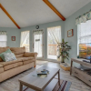 Отель Puppies Hollow, 2 Bedrooms, Pets, WiFi, Pool Access, Fireplace, Sleeps 4, фото 11