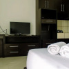 Отель Elegant And Homey Studio At Paramount Skyline Apartment, фото 3