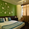 Отель OYO 8917 Hotel Crystal Palace, фото 5