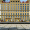 Отель Huafeng Hotel, фото 1
