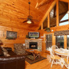 Отель Hugs n Kisses - One Bedroom Cabin, фото 13