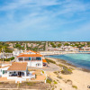 Отель Voramar Waterfront: Walk to Beach, Sea Views, A/C, WiFi, Car Not Required                           , фото 14