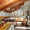 Отель Spacious 8 bdrm Cottage, Hot Tub, Sauna, BBQ, Private Beach Access, Petfriendly, фото 11