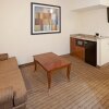 Отель Holiday Inn Express & Suites Dallas Park Central Northeast, an IHG Hotel, фото 7